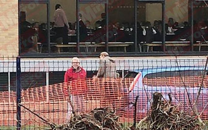 The Playground Pest – Rolf Harris invades a school playground – That the vile paedophile Rolf Harris turned up to wave at children in a school playground is proof that he should be sectioned.