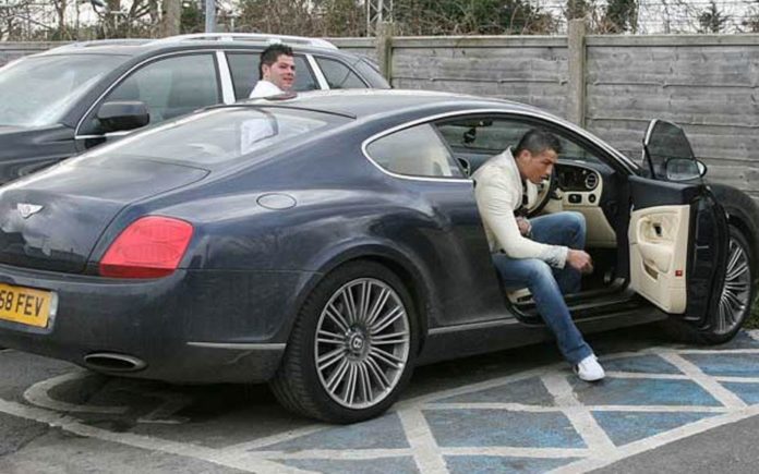 Ronaldo’s Ride – 2008 Bentley Continental GT Speed formerly owned by footballer Cristiano Ronaldo to be auctioned – Silverstone Classics NEC Classic Motor Show Sale on 12th and 13th November 2016 – £50,000 to £60,000 ($63,200 to $75,800, €58,100 to €69,500, درهم‎‎,232,000 to درهم‎‎,279,000)