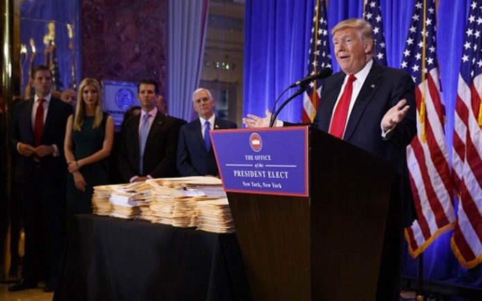 Donald Trump illustrates why he is nothing but stupid