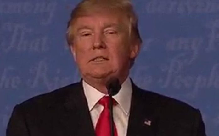 Tearing Up Trump – Donald Trump caught tearing up his notes after his last debate with Hillary Clinton