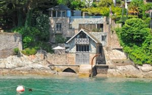 Ratty on The River – A dream house for ‘The Wind In The Willows’ character Ratty; Devon boathouse for sale for £2.5 million – The Boathouse, Beacon Road, Kingswear, Devon, TQ6 0BS, United Kingdom – For sale through Savills for £2.5 million ($3.5 million, €2.9 million or درهم12.9 million)