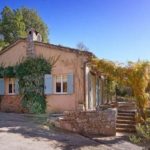 The-Little-One-Former-French-holiday-home-of-Julia-Child-for-sale-1