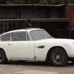 The-barn-find-Aston-Martin-DB6-Vantage-1