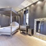 The-current-owner-of-the-property-clearly-loves-all-things-silver-1