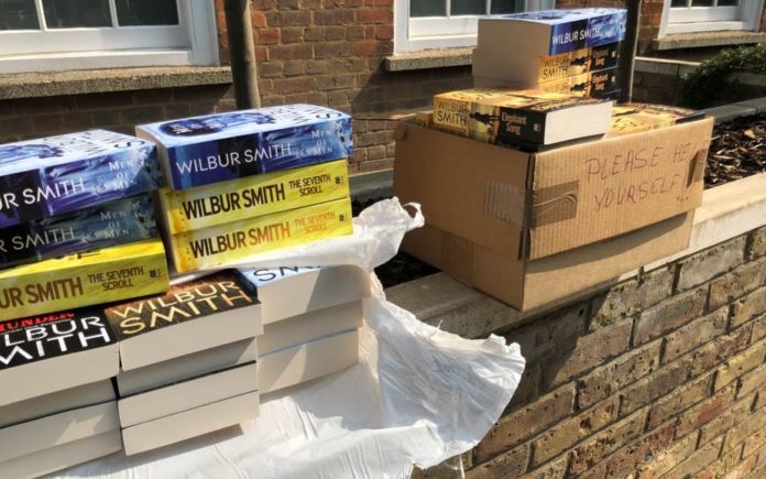 Booking Wilbur – Author Wilbur Smith shows his generous spirit – The generosity of Wilbur Smith in leaving books for passerby is something to be celebrated; others should follow his lead.