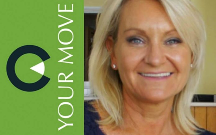 Moving Jobs – Estate agency boss offered blowjobs if targets were met – Your Move estate agency employee Paul Elworthy sues firm for constructive dismissal and sexual harassment after boss Sarah Thompson offered him a blowjob if he hit targets