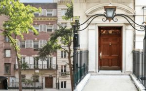 A Borderline Bonfire Bargain – 77% off 29 Beekman Place, NYC – Manhattan mansion listed for 77% less than in 2014 in “bankruptcy sale;” £9.22 million ($11.45 million) for 29 Beekman Place, Midtown East, Manhattan, New York, NY 10022, United States of America through Compass in 2020 down from £40.2 million ($49.9 million) in 2014. Built in 1934 for CBS chief executive William S. Paley. Home to Albert and Mary Lasker and Princess Ashraf Pahlavi. Murders of Nancy Titterton, Dr Fritz Gebhardt and Thomas Gilbert, Sr.