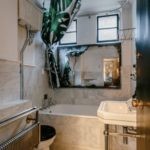 A Cockney Paradise in Chelsea – Actor Harry Fowler’s apartment for sale Art deco mansion block apartment in Chesil Court, Chelsea Manor Street, Chelsea, London, SW3 5QS, United Kingdom that was once home to the “cheeky Cockney” actor Harry Fowler for sale for £975,000.