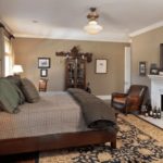 A Bowled Down Price – £14.9 million for Mount Vernon, 4009 West Lawther Drive, Dallas, Texas, TX 75214, United States of America down from £26.1 million through Allie Beth Allman & Associates – Texan estate for sale for sum 43% less than in 2011; it comes with the “finest private bowling alley in America” and a car museum.