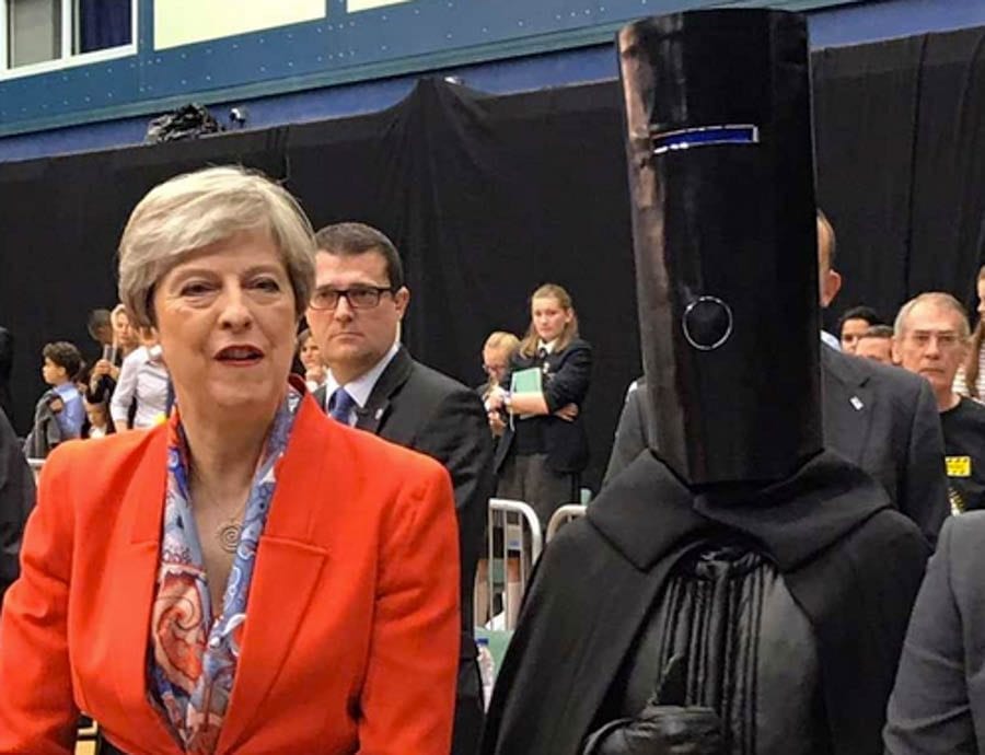 Elevating Count Binface – Poll backs statue of Count Binface – Poll of 500 Twitter users backs the erection of a statue in honour of Count Binface (formerly known as Lord Buckethead).