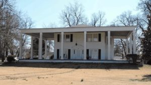 Gone with the Wind (on a Bargain Basement Budget) – 221 Poplar Street, Ridgely, Lake County, Tennessee, TN 38080, United States of America – ‘Antebellum style’ residence in Tennessee that looks like a ‘bargain basement budget’ ‘Gone with the Wind’ house for sale for just £128,000 ($179,900, €150,100 or درهم660,700) or the equivalent of £36 per square foot ($50, €42 or درهم184 per square foot) by agents Carousel Realty of Dyer County.