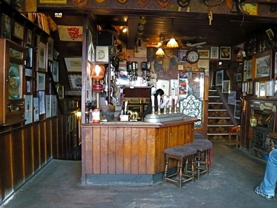 Interior of The Nags Head pub in Belgravia