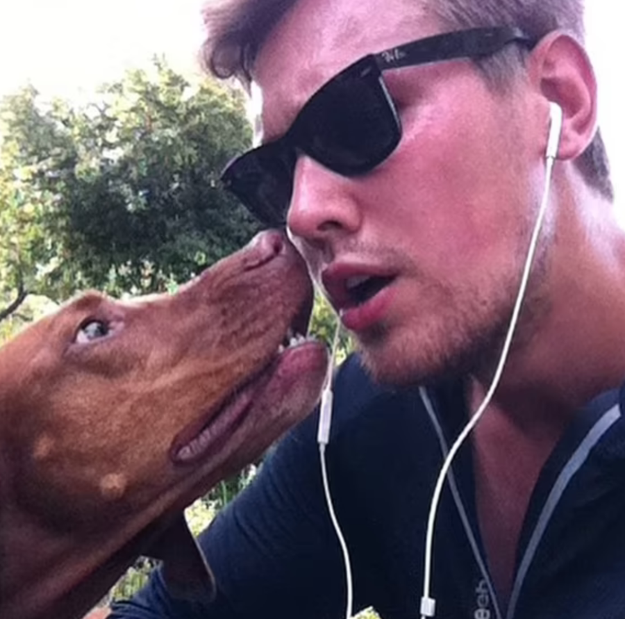 Rasmus Alpsjö with Captain Nemo dog