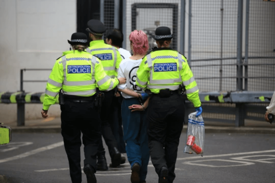 Metropolitan Police arrest