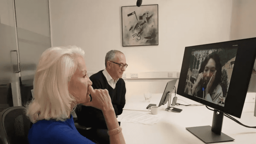 Daphne Barak Ian Maxwell