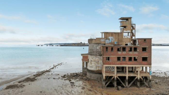 No. 1, The Thames – Kent Gun Tower For Sale For Sum 92% Lower Than In 2020