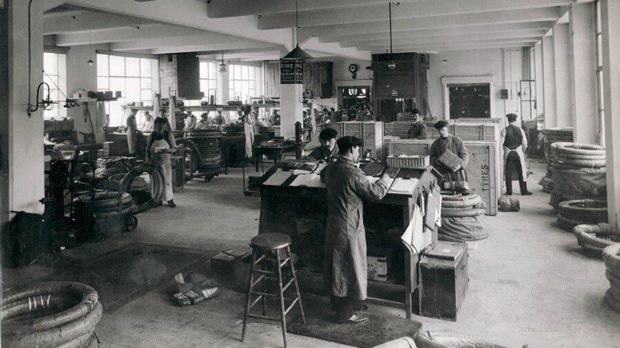 Tyre workshop 1912